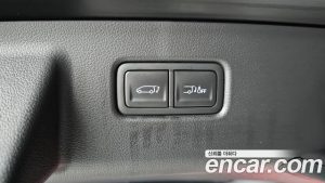 Hyundai Staria 4WD Lounge 7-Seater 2024 года из Южной Кореи