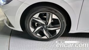 Hyundai AVANTE 1.6 2021 года из Южной Кореи