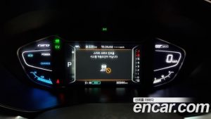 Kia Niro 1.6 HEV 2021 года из Южной Кореи