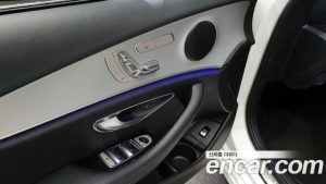 Mercedes-Benz E-Class E250 Avantgarde 2021 года из Южной Кореи