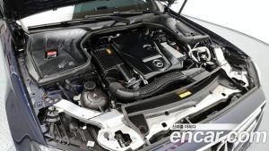 Mercedes-Benz E-Class E250 Avantgarde 2020 года из Южной Кореи