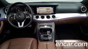 Mercedes-Benz E-Class E250 Avantgarde 2020 года из Южной Кореи