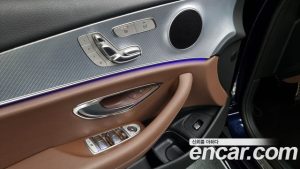 Mercedes-Benz E-Class E250 Avantgarde 2020 года из Южной Кореи