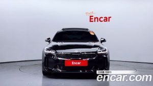 Kia Stinger 3.3 Turbo 2WD 2020 года из Южной Кореи