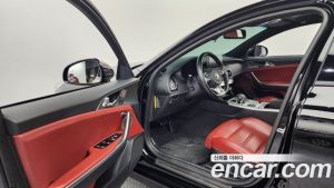 Kia Stinger 3.3 Turbo 2WD 2020 года из Южной Кореи
