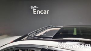 Mercedes-Benz E-Class E300 4MATIC AMG Line 2020 года из Южной Кореи