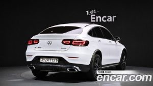 Mercedes-Benz GLC-Class GLC300 4MATIC Premium Coupe 2020 года из Южной Кореи