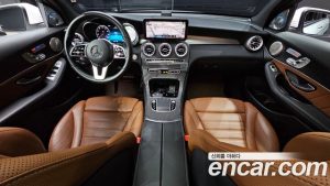 Mercedes-Benz GLC-Class GLC300 4MATIC Premium Coupe 2020 года из Южной Кореи
