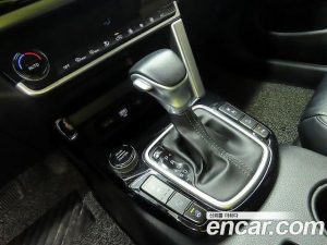 Kia Seltos Дизель 1.6 2WD 2020 года из Южной Кореи