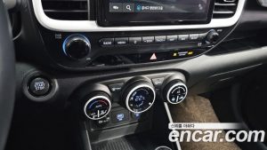 Hyundai Venue 1.6 Flux 2021 года из Южной Кореи