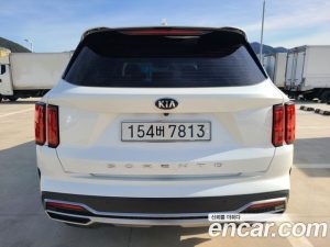 Kia Sorento Дизель 2.2 2WD 2021 года из Южной Кореи