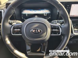 Kia Sorento Дизель 2.2 2WD 2021 года из Южной Кореи