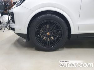 Porsche Cayenne 3.0 2024 года из Южной Кореи