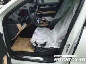 Porsche Cayenne 3.0 2024 года из Южной Кореи