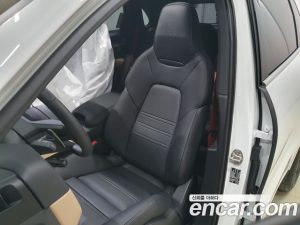 Porsche Cayenne 3.0 2024 года из Южной Кореи