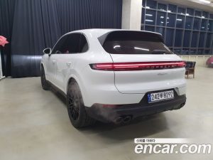 Porsche Cayenne 3.0 2024 года из Южной Кореи