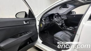 Kia K5 1.6 Turbo 2020 года из Южной Кореи