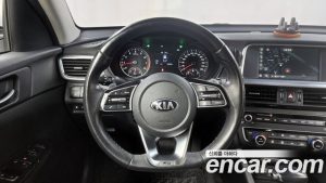 Kia K5 1.6 Turbo 2020 года из Южной Кореи