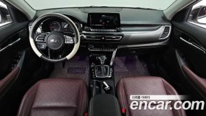 Kia Seltos Бензин 1.6 Turbo 2WD 2020 года из Южной Кореи