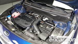 Kia Seltos Дизель 1.6 2WD 2022 года из Южной Кореи