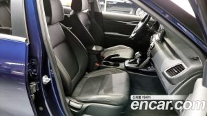 Kia Seltos Дизель 1.6 2WD 2022 года из Южной Кореи