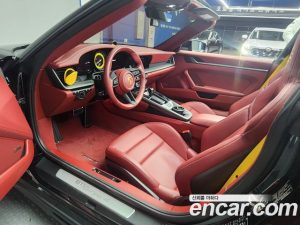 Porsche 911 TARGA 4 2023 года из Южной Кореи