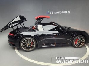 Porsche 911 TARGA 4 2023 года из Южной Кореи