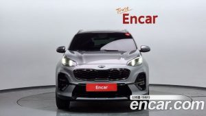 Kia Sportage Бензин 2.0 2WD 2019 года из Южной Кореи