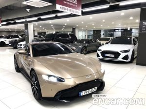 Astonmartin Vantage 4.0 V8 Coupe 2020 года из Южной Кореи