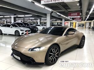 Astonmartin Vantage 4.0 V8 Coupe 2020 года из Южной Кореи