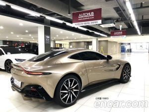 Astonmartin Vantage 4.0 V8 Coupe 2020 года из Южной Кореи