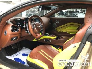 Astonmartin Vantage 4.0 V8 Coupe 2020 года из Южной Кореи