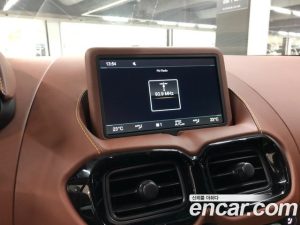 Astonmartin Vantage 4.0 V8 Coupe 2020 года из Южной Кореи