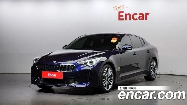 Kia Stinger 2.0 Turbo AWD 2020 года из Кореи