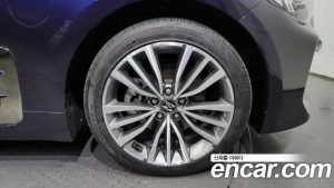 Kia Stinger 2.0 Turbo AWD 2020 года из Южной Кореи