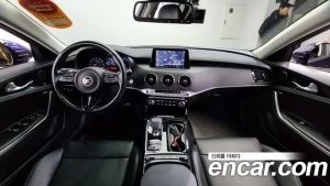 Kia Stinger 2.0 Turbo AWD 2020 года из Южной Кореи