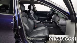 Kia Stinger 2.0 Turbo AWD 2020 года из Южной Кореи