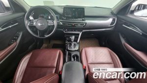 Kia Seltos Бензин 1.6 Turbo 2WD 2020 года из Южной Кореи