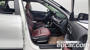 Kia Seltos Бензин 1.6 Turbo 2WD 2020 года из Южной Кореи