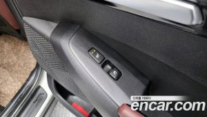 Kia Seltos Бензин 1.6 Turbo 2WD 2020 года из Южной Кореи