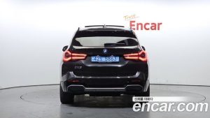BMW iX3 M Sport 2023 года из Южной Кореи