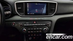 Kia Sportage Дизель 2.0 2WD 2020 года из Южной Кореи