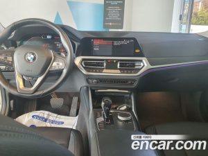 BMW 3-Series 320d Luxury 2020 года из Южной Кореи
