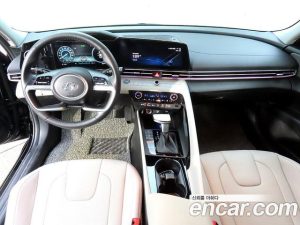 Hyundai AVANTE 1.6 2021 года из Южной Кореи