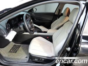 Hyundai AVANTE 1.6 2021 года из Южной Кореи