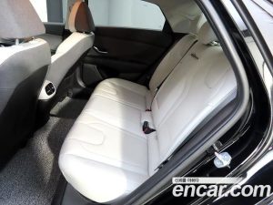 Hyundai AVANTE 1.6 2021 года из Южной Кореи