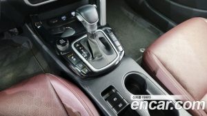 Kia Seltos Бензин 1.6 Turbo 2WD 2020 года из Южной Кореи