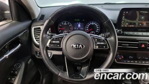 Kia Seltos Бензин 1.6 Turbo 2WD 2020 года из Южной Кореи