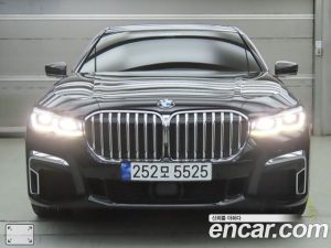 BMW 7-Series 730Ld xDrive M Sport 2020 года из Южной Кореи