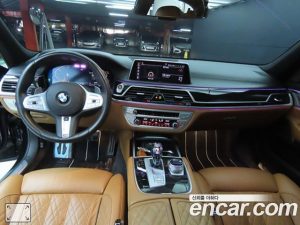 BMW 7-Series 730Ld xDrive M Sport 2020 года из Южной Кореи